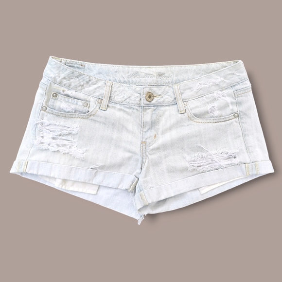American Eagle Outfitters Light Blue Denim Stretch Cut-Off Shorts, size 8 - Picture 1 of 5